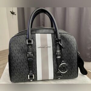 Michael Kors Bedford Bag